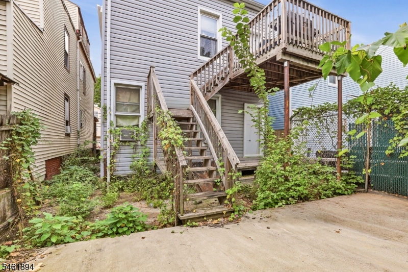 187 2ND Street Newark NJ 07107