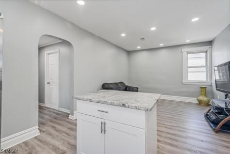 113 Harrison Street Bloomfield NJ 07003