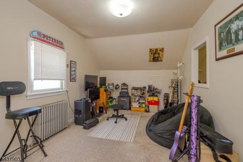 137 Valpeck Avenue Raritan NJ 08869