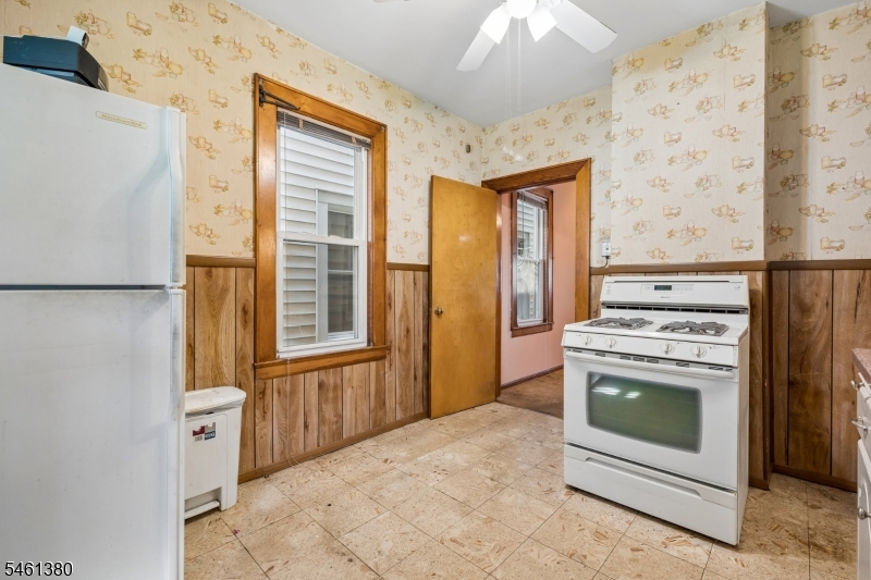 912 Roosevelt Street Elizabeth NJ 07202