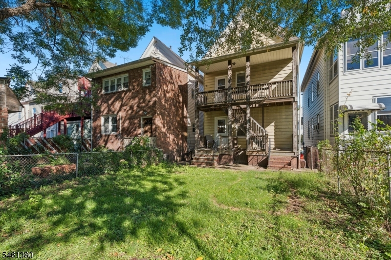 912 Roosevelt Street Elizabeth NJ 07202