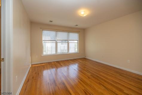 911 Flora Street Elizabeth NJ 07201