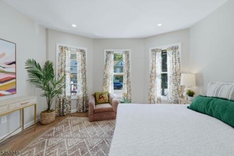 289 Glenwood Avenue East Orange NJ 07017