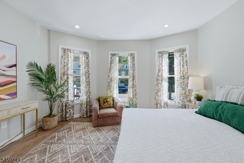 289 Glenwood Avenue East Orange NJ 07017