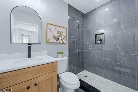 289 Glenwood Avenue East Orange NJ 07017