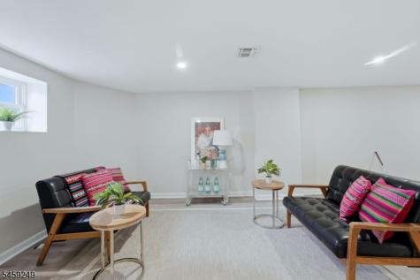 289 Glenwood Avenue East Orange NJ 07017