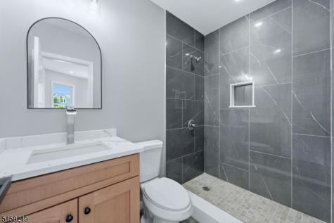289 Glenwood Avenue East Orange NJ 07017