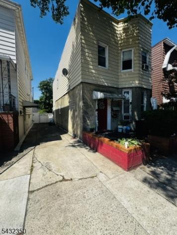 133 Pamrapo Avenue Jersey City NJ 07305