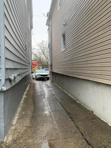 330 River Drive Garfield NJ 07026