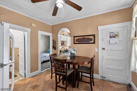 11 Yereance Avenue Clifton NJ 07011