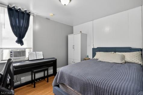 11 Yereance Avenue Clifton NJ 07011