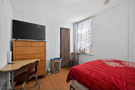 11 Yereance Avenue Clifton NJ 07011