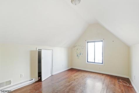 277 Van Nostrand Avenue Jersey City NJ 07305