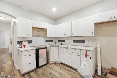 277 Van Nostrand Avenue Jersey City NJ 07305