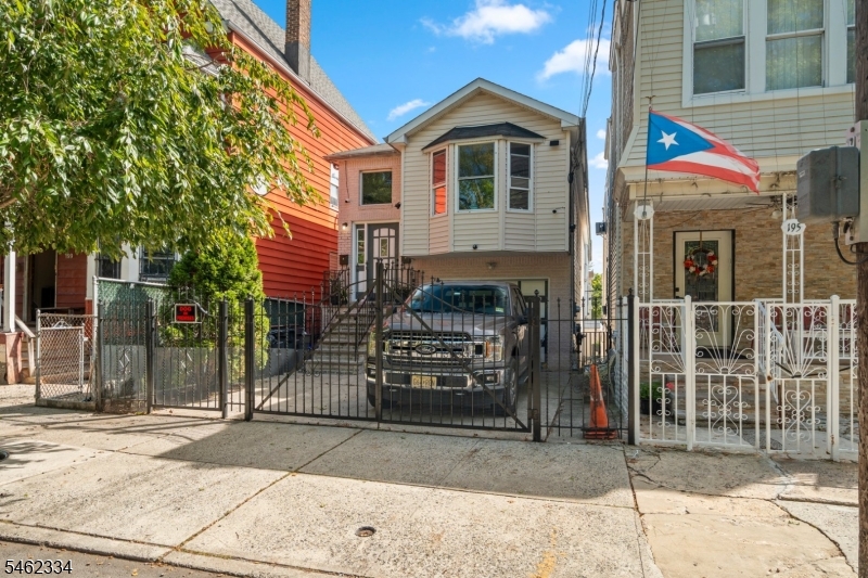 197 N 5th Street Newark NJ 07107