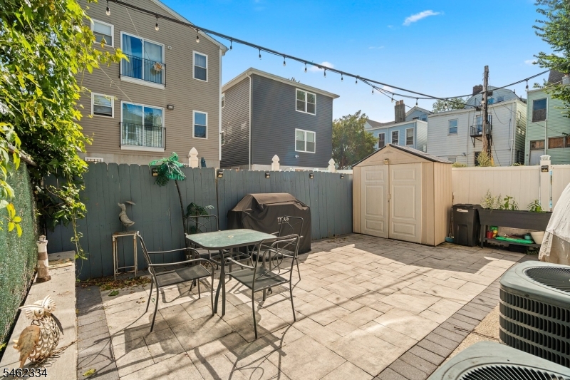 197 N 5th Street Newark NJ 07107