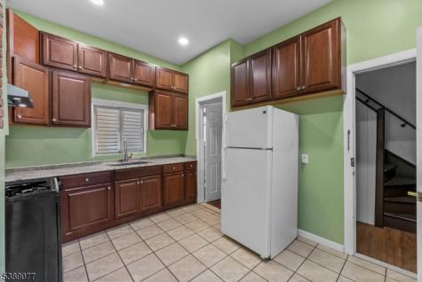30 Gardner Avenue Jersey City NJ 07304