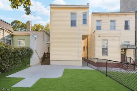 30 Gardner Avenue Jersey City NJ 07304