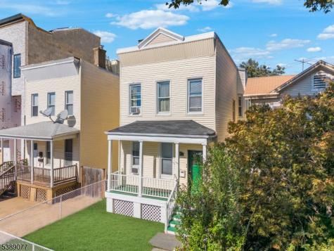 30 Gardner Avenue Jersey City NJ 07304