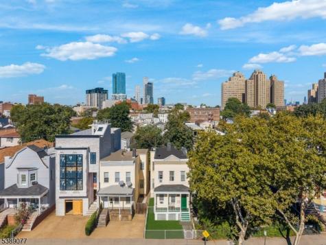 30 Gardner Avenue Jersey City NJ 07304