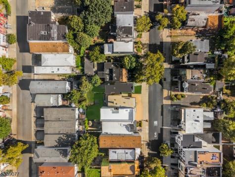 30 Gardner Avenue Jersey City NJ 07304