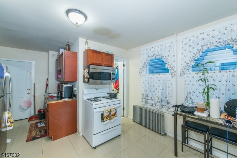 71 Mercer Street Paterson NJ 07524