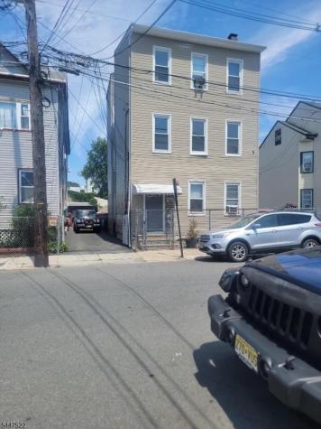 40 Manchester Avenue Paterson NJ 07502
