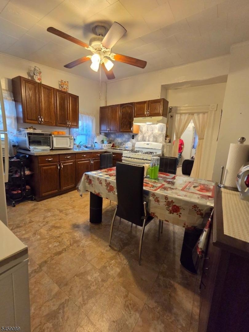 132 Paterson Avenue Paterson NJ 07502