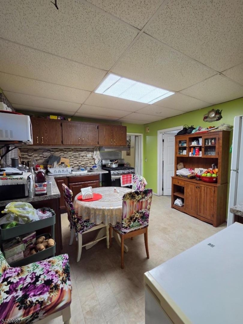 132 Paterson Avenue Paterson NJ 07502