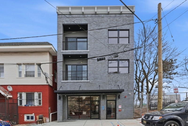 109 N 7th Street Newark NJ 07107