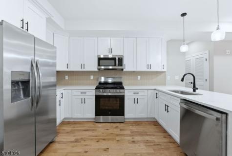 109 N 7th Street Newark NJ 07107