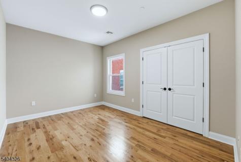 109 N 7th Street Newark NJ 07107
