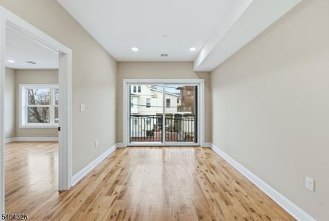 109 N 7th Street Newark NJ 07107