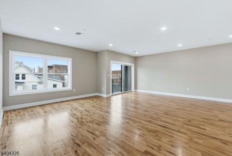 109 N 7th Street Newark NJ 07107