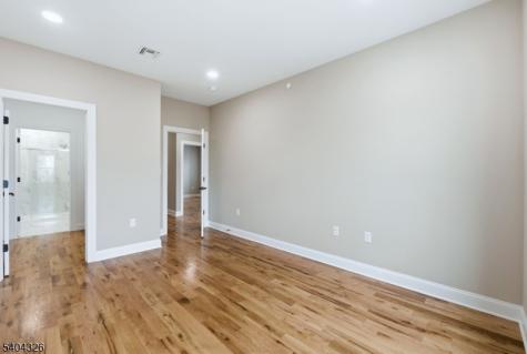 109 N 7th Street Newark NJ 07107