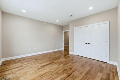 109 N 7th Street Newark NJ 07107