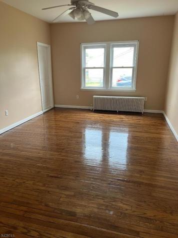 11 Griggs Place Manville NJ 08835