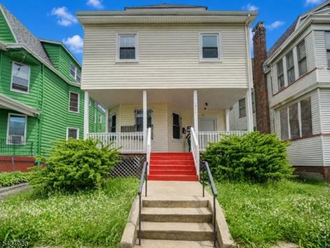 1035 Hunterdon Street Newark NJ 07112