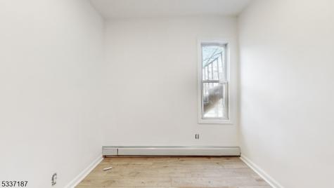 321 Amherst Street East Orange NJ 07018