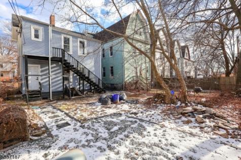 321 Amherst Street East Orange NJ 07018