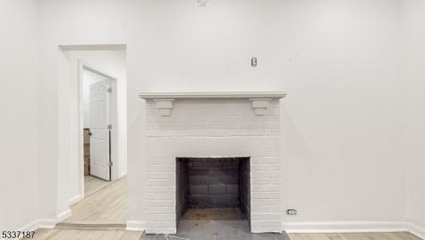 321 Amherst Street East Orange NJ 07018
