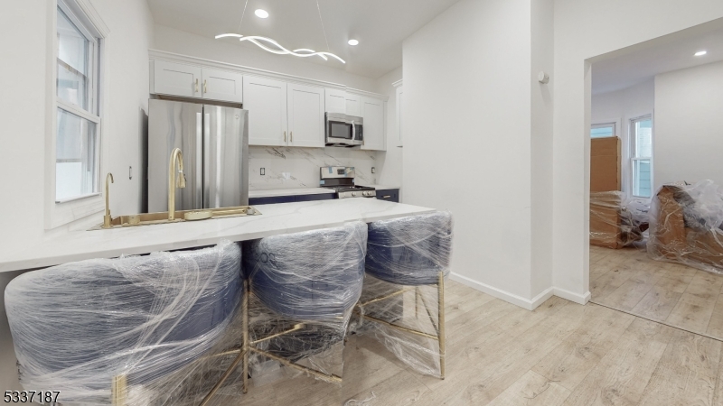321 Amherst Street East Orange NJ 07018