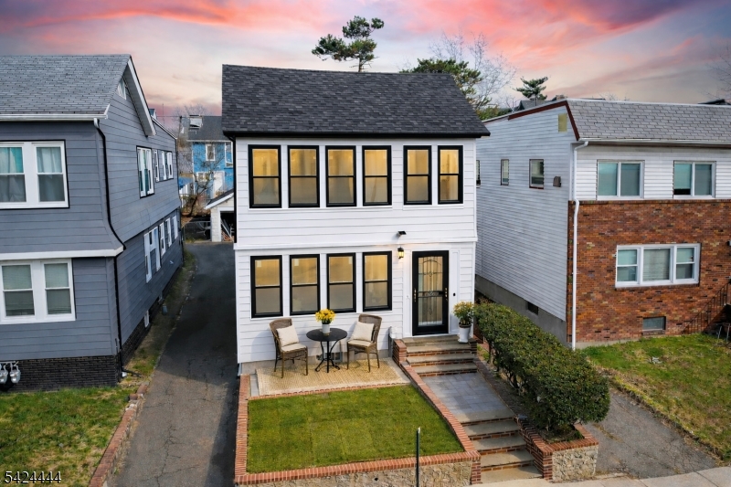 36 Chelsea Avenue East Orange NJ 07018