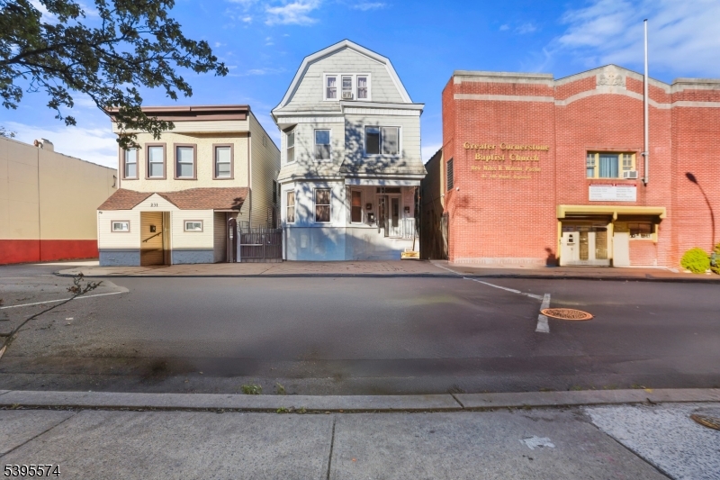 233 N 18th Street East Orange NJ 07017