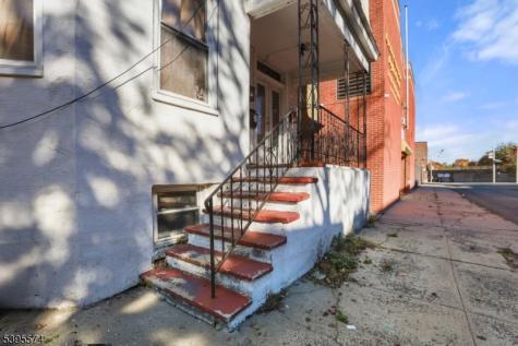 233 N 18th Street East Orange NJ 07017