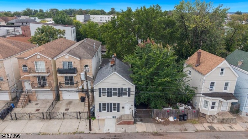 531 S 10th Street Newark NJ 07103