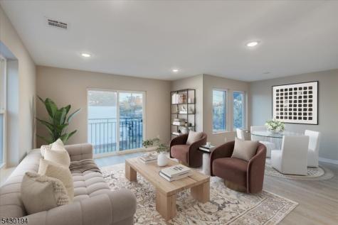 1081 18TH Avenue Newark NJ 07106