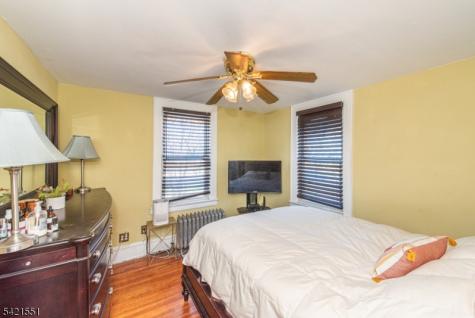32 Irving Street Montclair NJ 07042