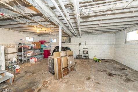 32 Irving Street Montclair NJ 07042