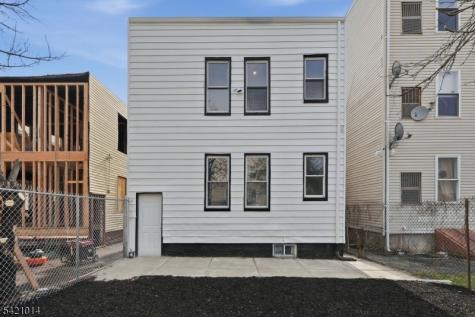 301 Ellis Avenue Irvington NJ 07111